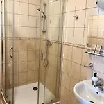 Romantika-noclegi Ze Sniadaniem Bed & Breakfast 3*