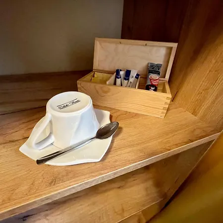 Romantika-noclegi Ze Sniadaniem B&B 노바 루다