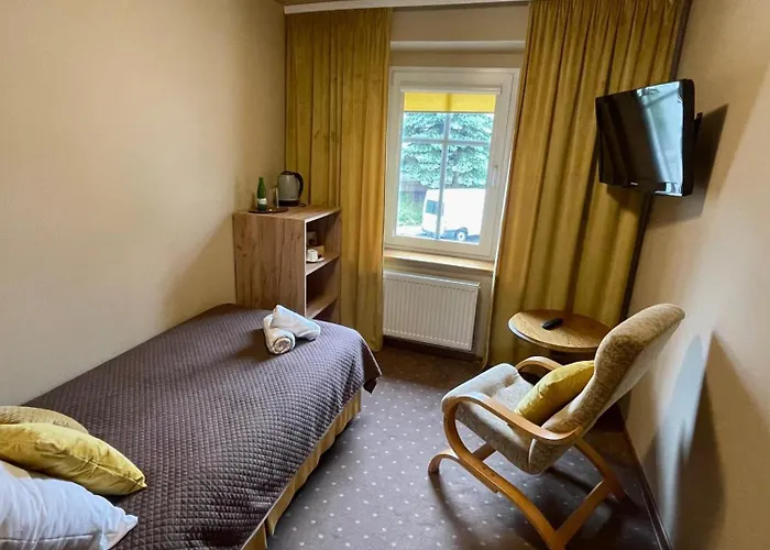 Romantika-noclegi Ze śniadaniem 3*