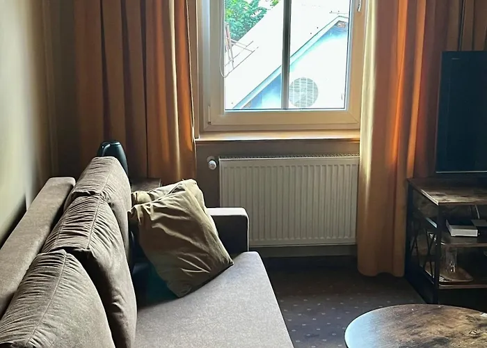 Nocleg ze śniadaniem Romantika-noclegi Ze śniadaniem 3*